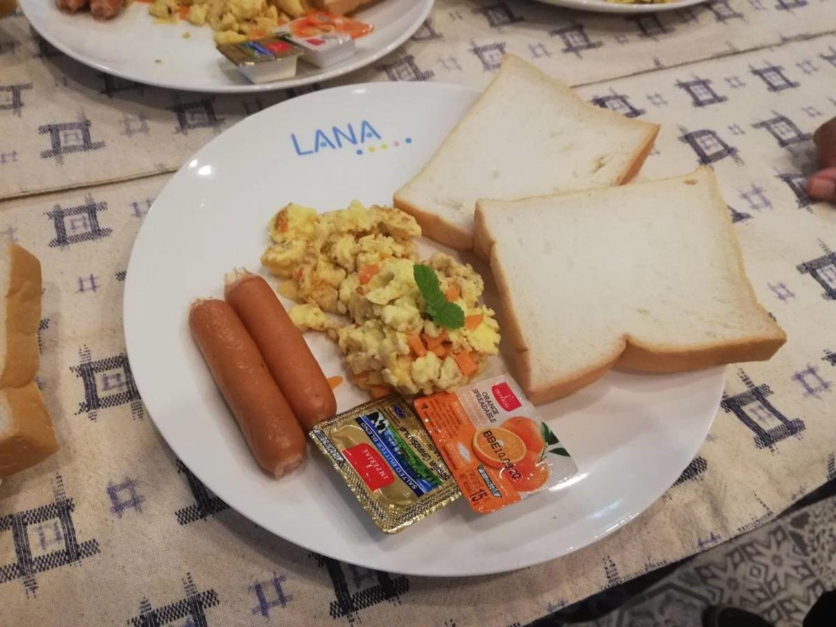 拉娜睡床空间酒店 清邁 外观 照片